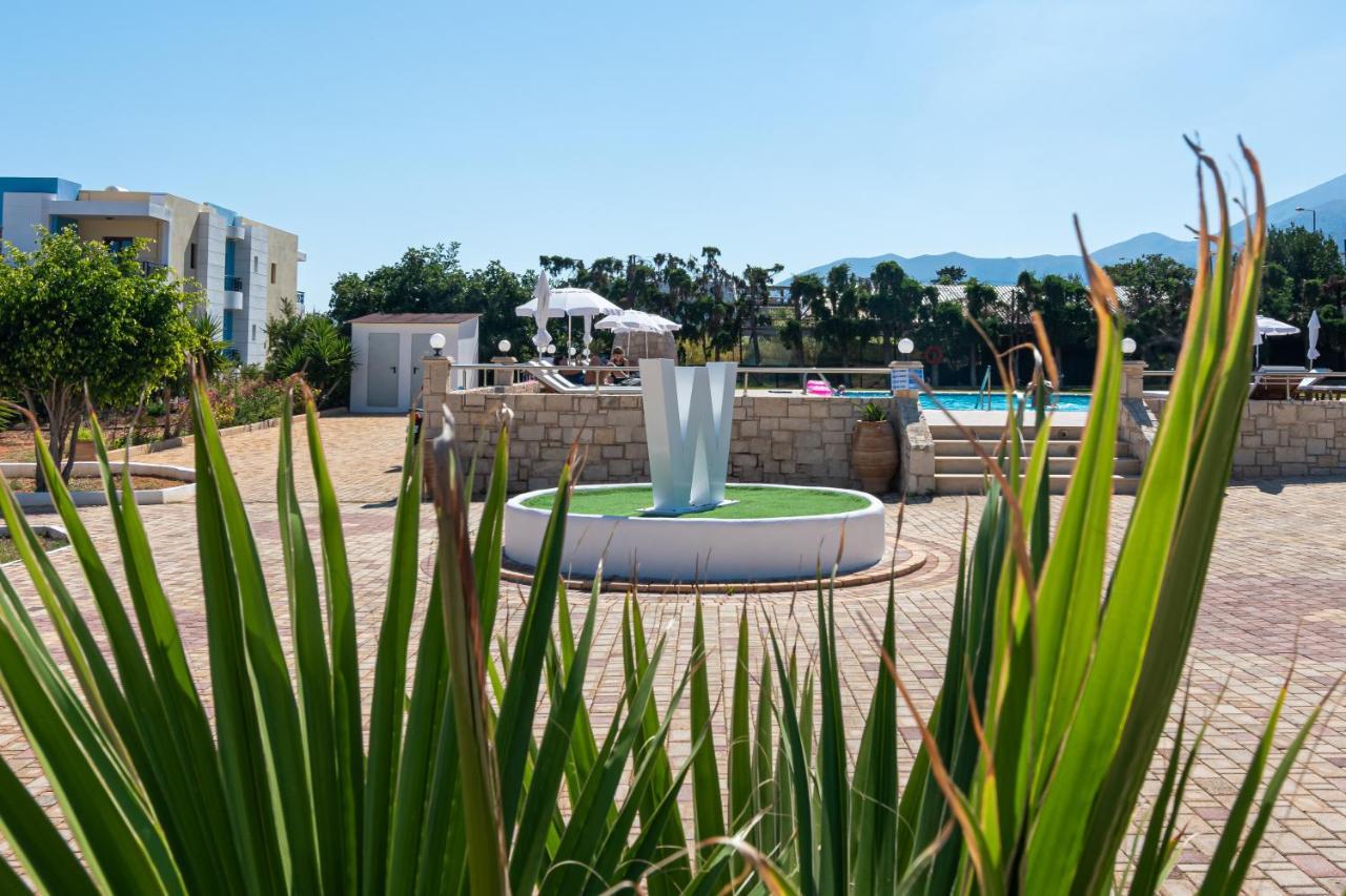 W Suites By Estia Stalís Luaran gambar